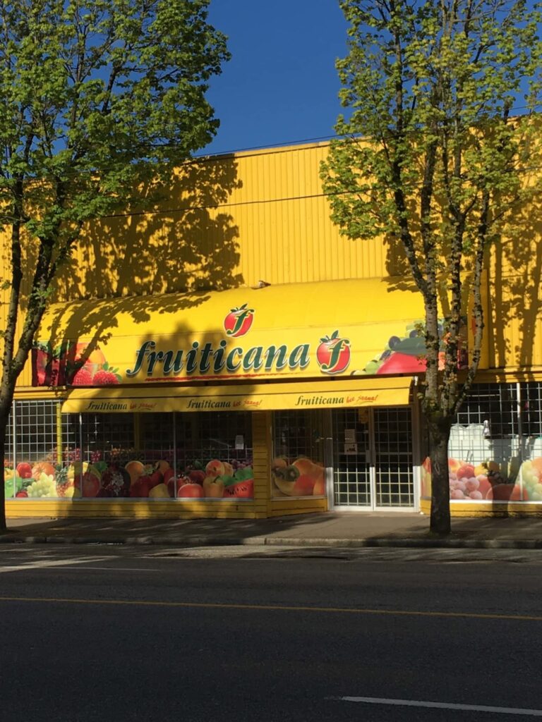 fruiticana-storefront-1